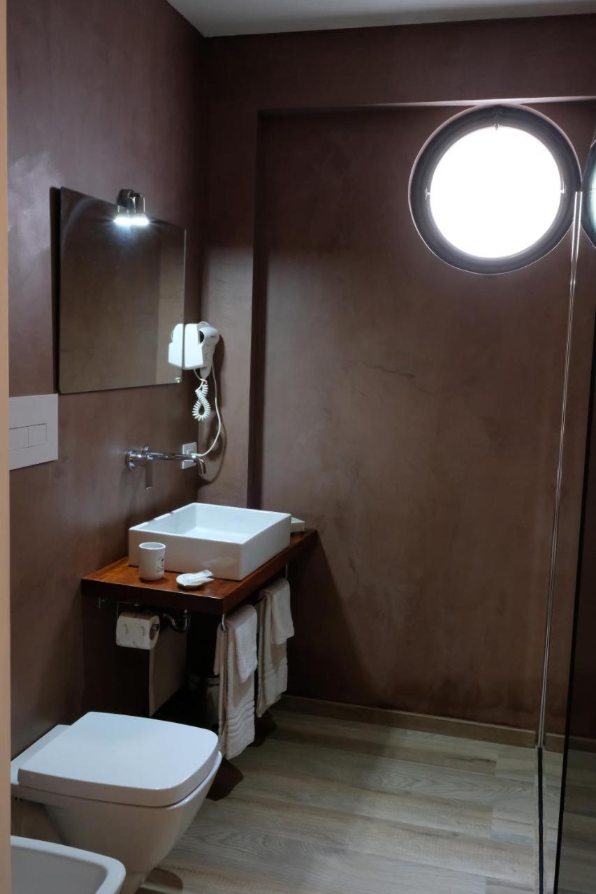 Couette-café Degli Scrittori 2*